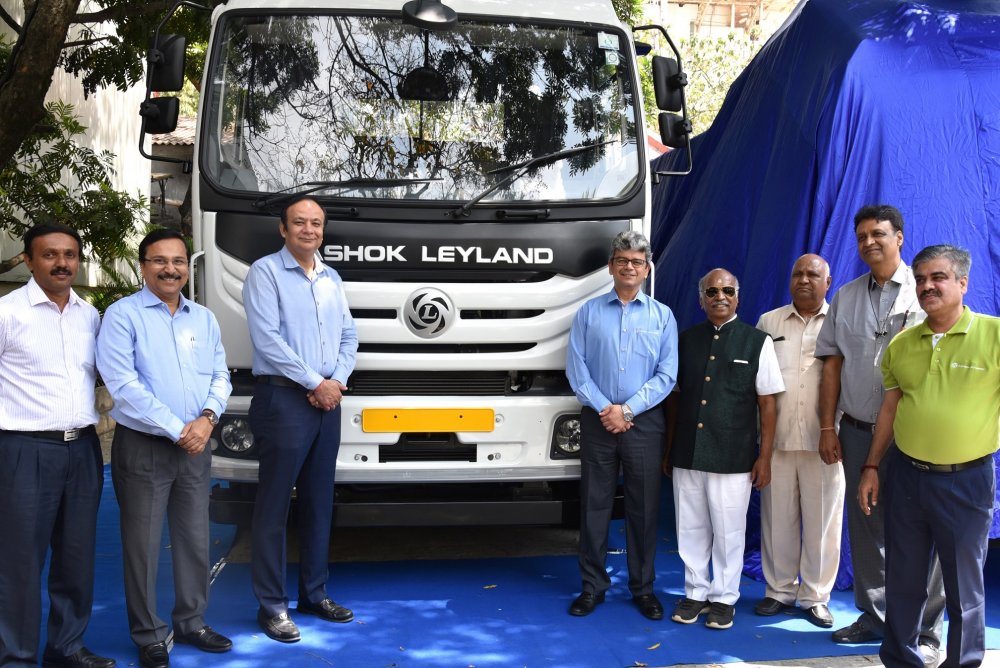 Ashok Leyland delivers Modular Platform Vehicles with BS VI Technology-0....jpg