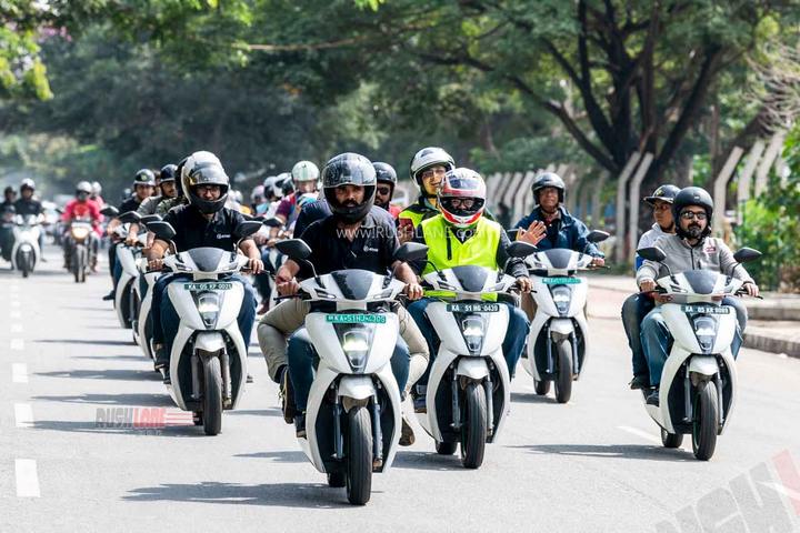 ather-electric-scooter-hyderabad-launch.jpg