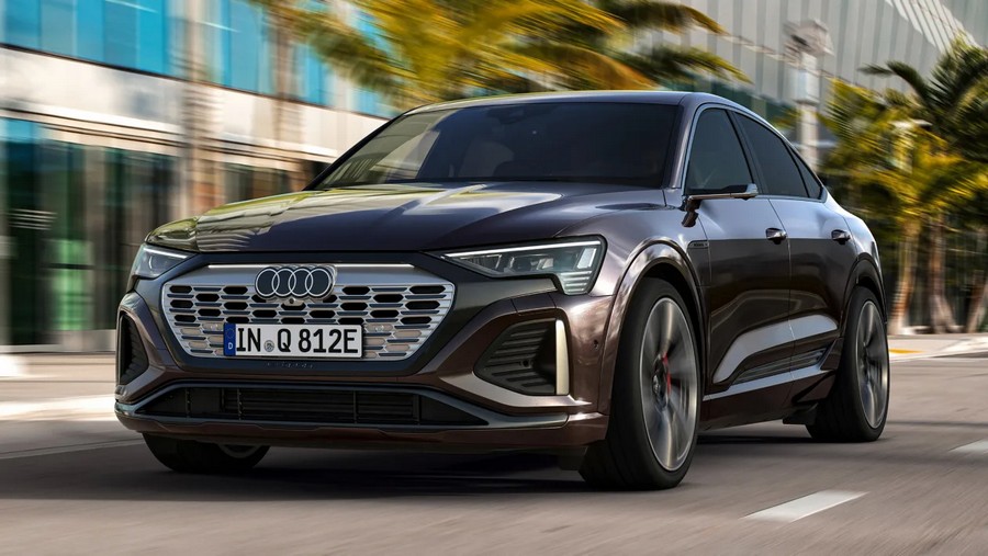 Audi Q8 e-tron 2022.jpg