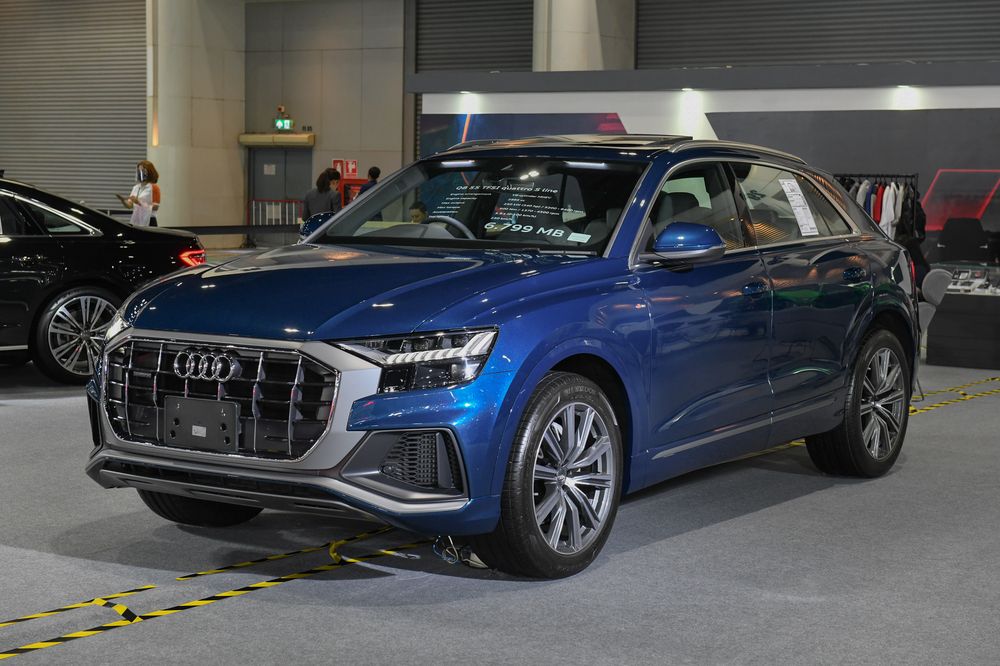 audi q8.jpg