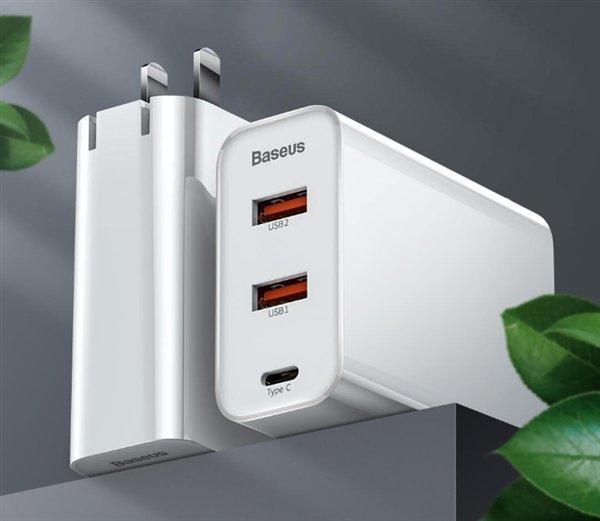 baseus-60w-3-ports-charger.jpg