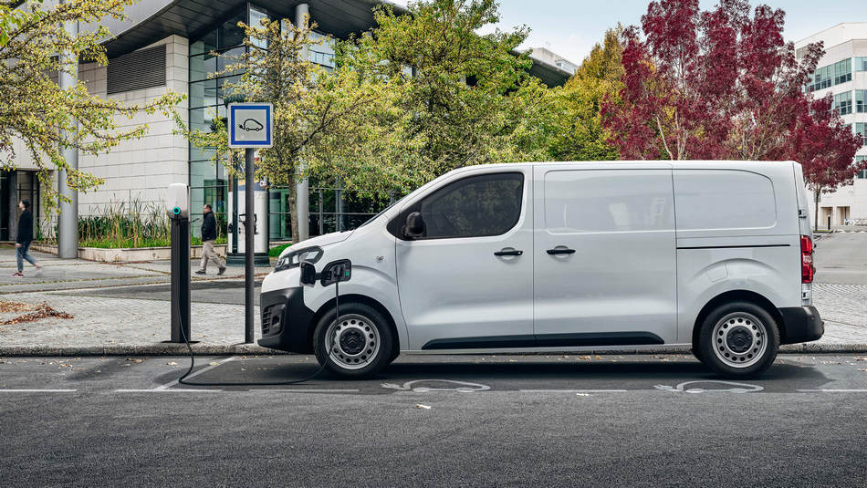 Citroen e-Dispatch-3.jpg