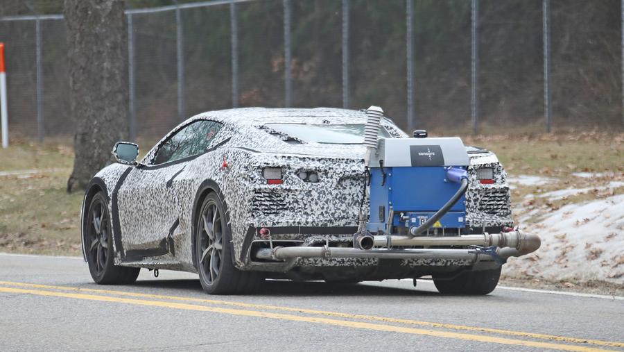 Corvette C8 hybrid spied-7.jpg