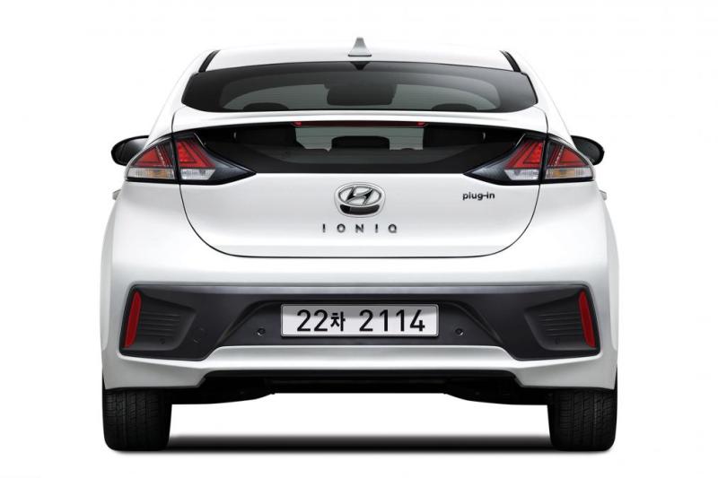 hyundai-new-ioniq-02.jpg