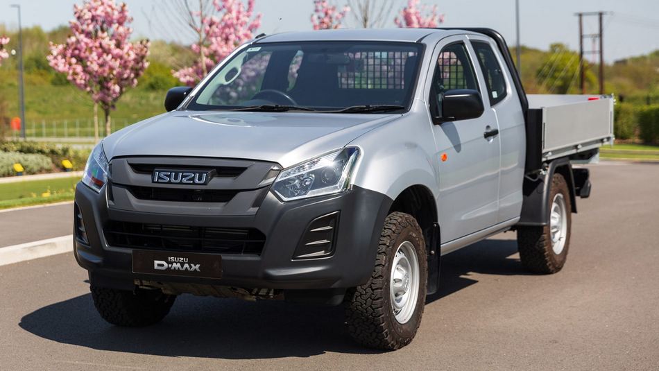 Isuzu D-Max Tipper-7.jpg