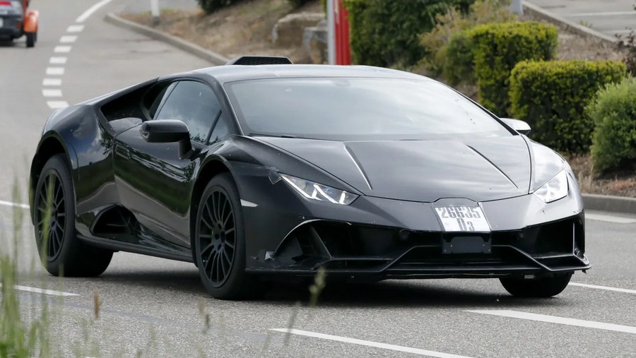 Lamborghini Huracan Sterrato.jpg