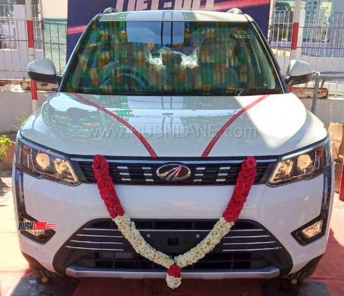 mahindra-xuv300-delivery-sales-india.jpg