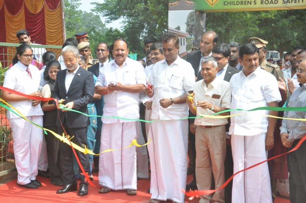 Mr. Masakazu Yoshimura, Managing Director, Toyota Kirloskar Motor inaugurates its first “Safet...jpg