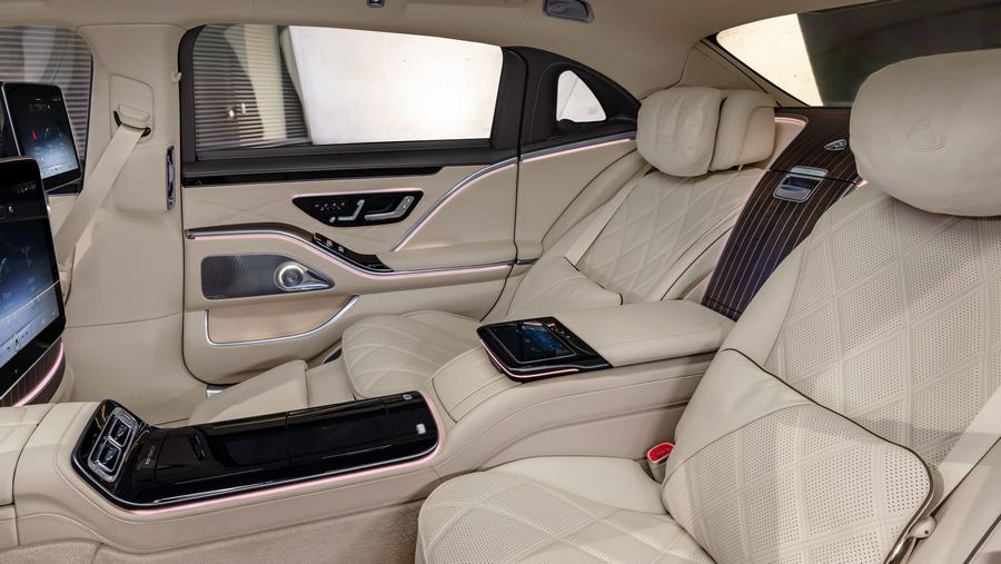 New Mercedes-Maybach S-Class-4.jpg