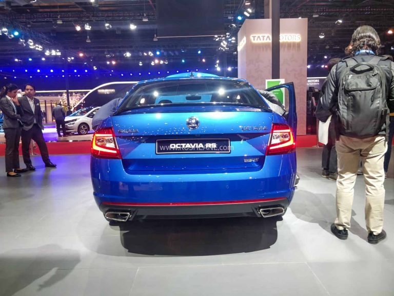 new-skoda-octavia-rs-245-auto-expo-launch-6-768x576.jpg