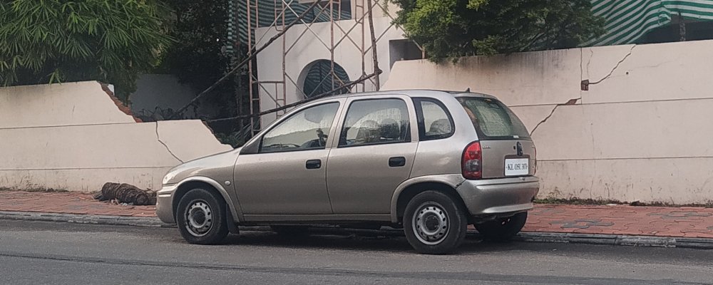 Opel Corsa Sail 2019-06-15 06-26-00.jpg