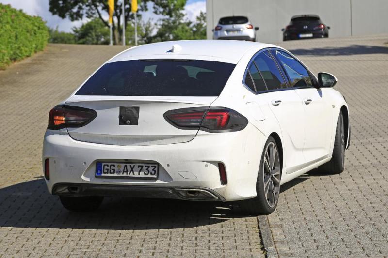 opel-insignia-facelift-007.jpg