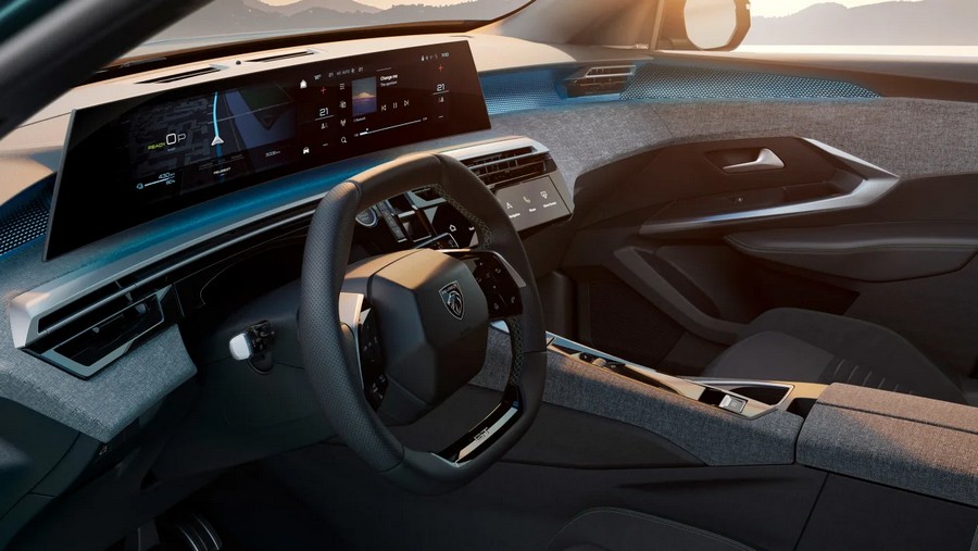 Peugeot 3008 interior-2.jpg