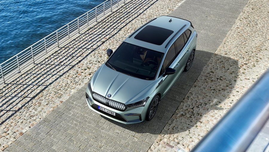 Skoda Enyaq official pics 2021-7.jpg