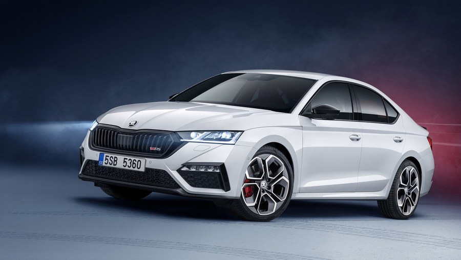 Skoda Octavia vRS petrol and diesel 2020-8.jpg