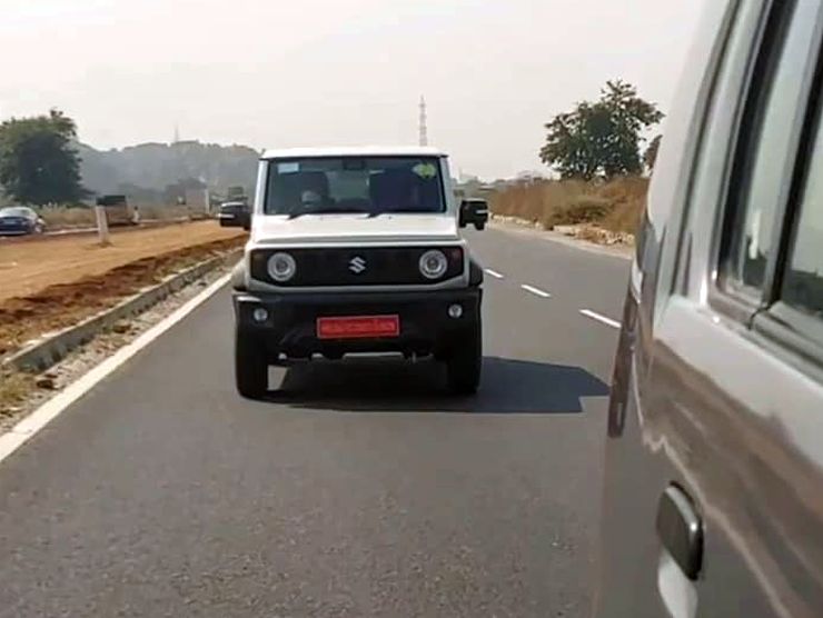 suzuki-jimny-spyshot-1.jpg