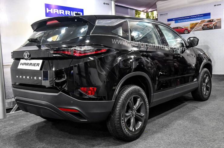 tata-harrier-all-black-2.jpg