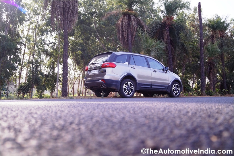 Tata-Hexa-Rear-Quarter-3.jpg