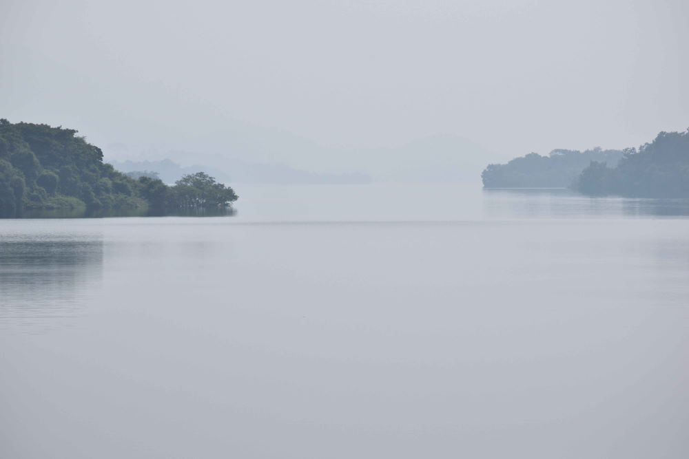 Thenmala Reservoir.JPG