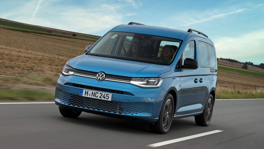 Volkswagen Caddy California-4.jpg