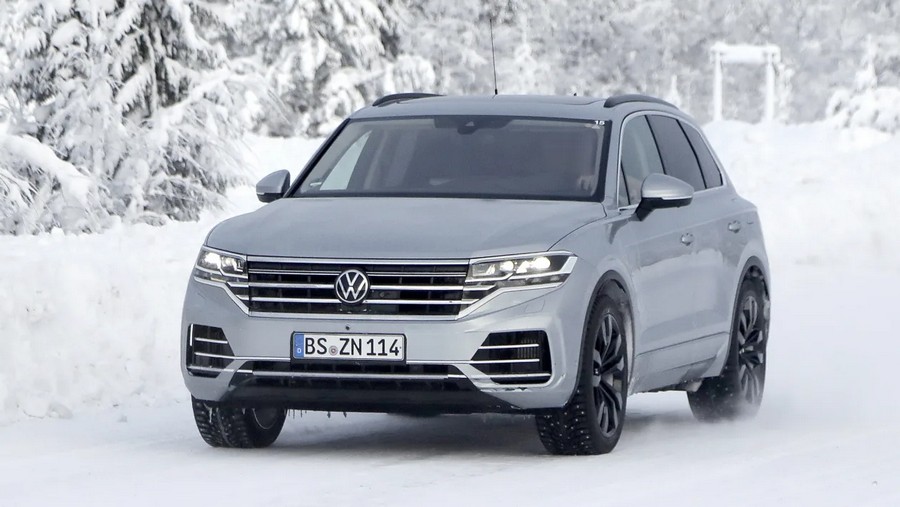 VW Touareg facelift.jpg