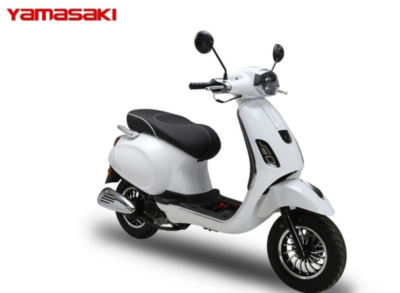 Yamasaki-new-gasoline-scooter-50cc-1068x783.jpg