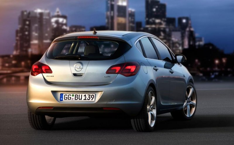 New-Opel-Astra-03-lg.jpg