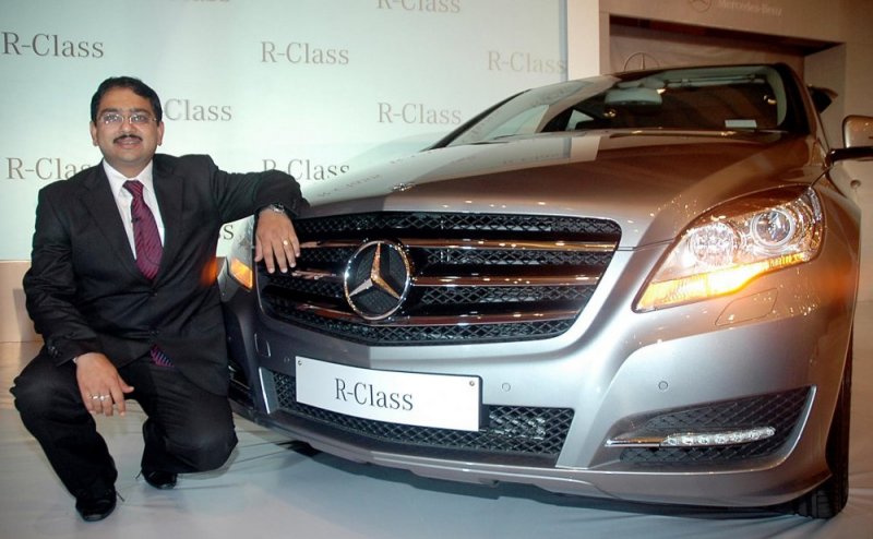 Mercedes-Benz-R-Class-India-3.jpg