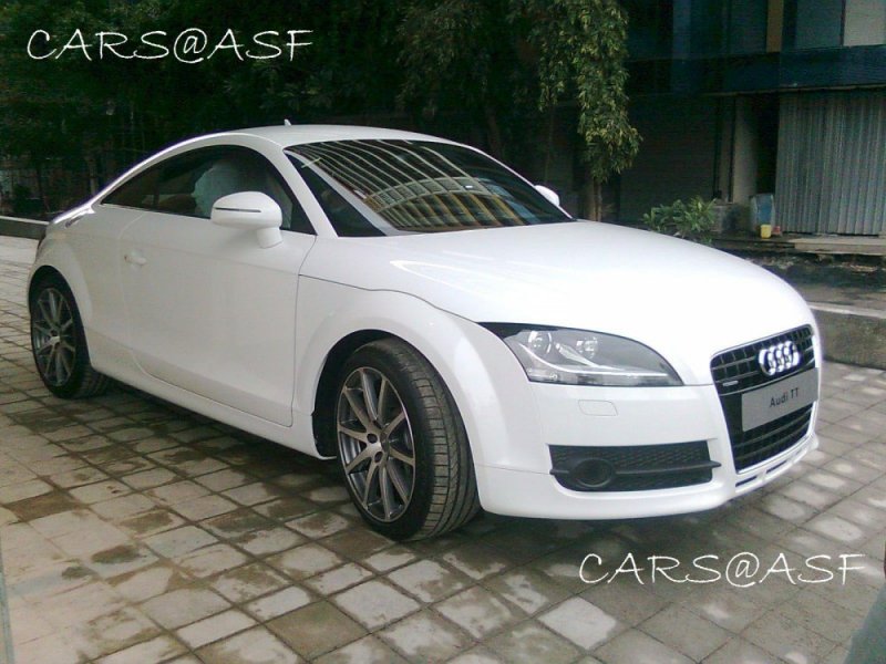 Cars@ASF Audi TT Front Three Quarter.jpg