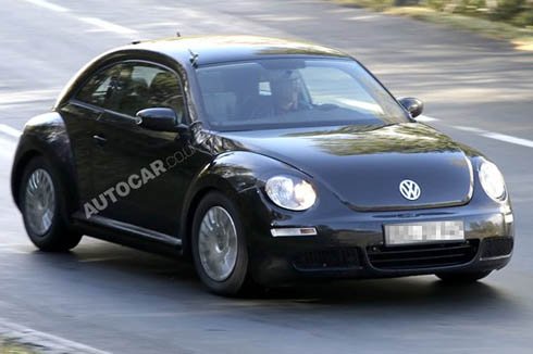 Volkswagen-Beetle-12101010331_0.jpg