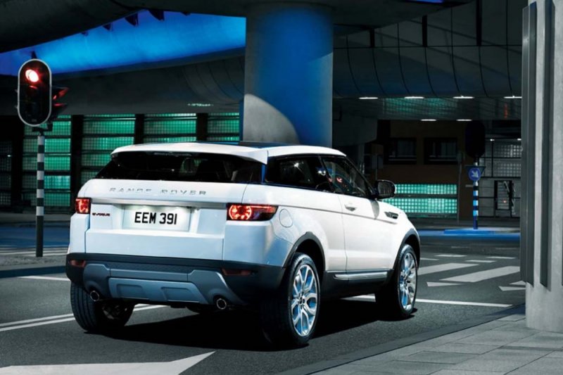 2012-Range-Rover-Evoque-Revealed-Exterior-Design.jpg