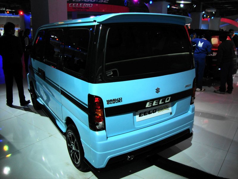 Maruti-Suzuki-Eeco-Piknik (3).JPG