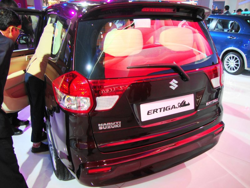 Maruti-Suzuki-Ertiga-Altair (2).JPG