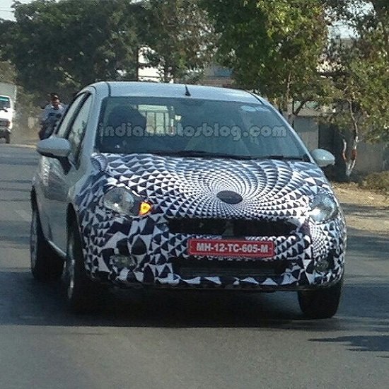 2014-Fiat-Punto-Facelift-India.jpg