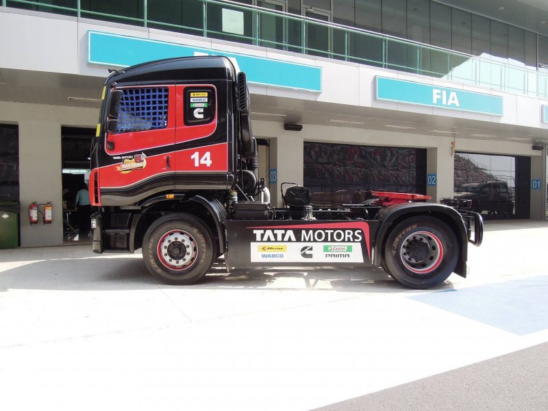 Tata-Truck-Race-3 (2).jpg