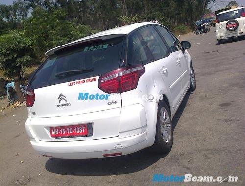 Citroen-C4-Picasso-India-Testing.jpg.pagespeed.ce.HfZTbm1H2Z.jpg