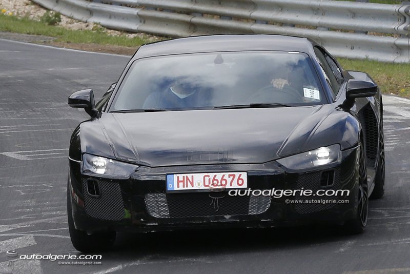 audi_r8_spyshot_001.jpg