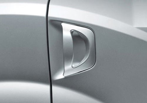 mahindra-xuv500-doorhandle-045.jpg