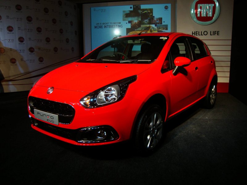 Fiat-Punto-Evo-01.JPG