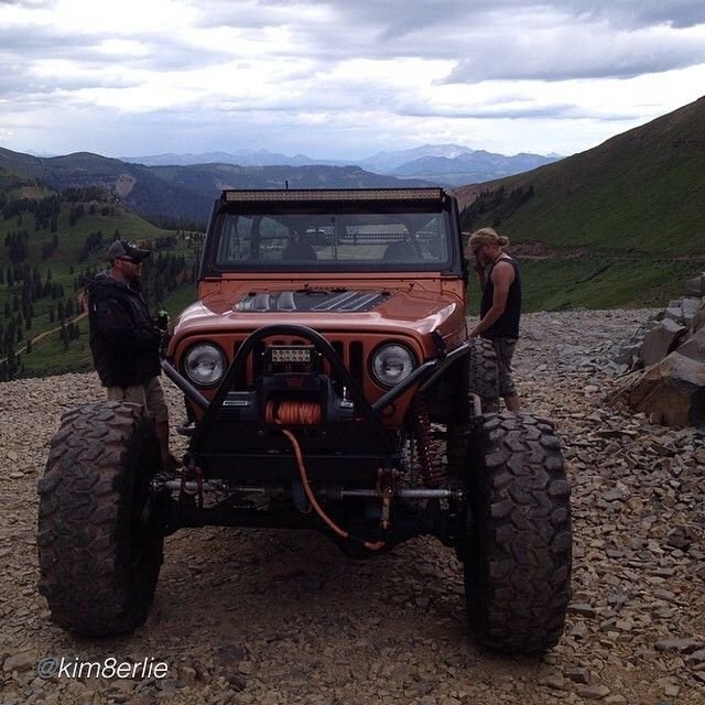 the-jeep-life-4x4-s-carzz_135016.jpg