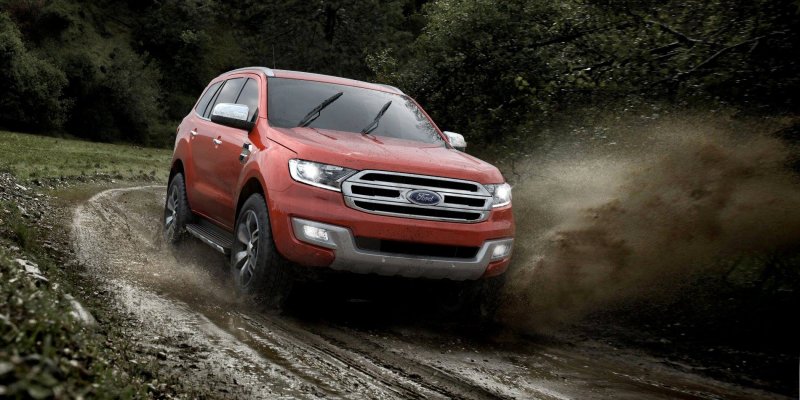 Ford-Endeavour-2015.jpg