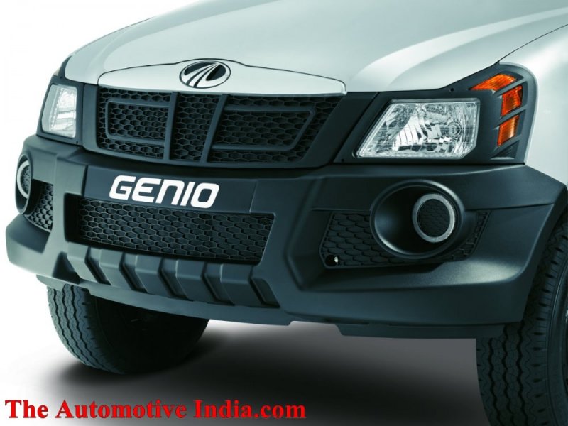 Mahindra Genio Face View.jpg