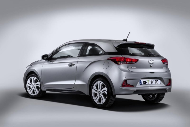 2015-Hyundai-i20-Coupe-roofline.jpg