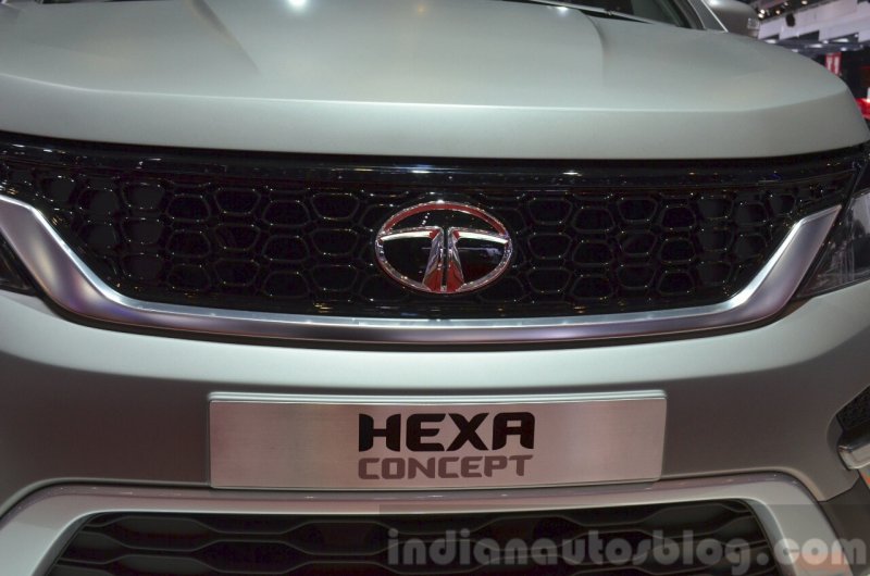 Tata-Hexa-grille-at-the-2015-Geneva-Motor-Show.jpg