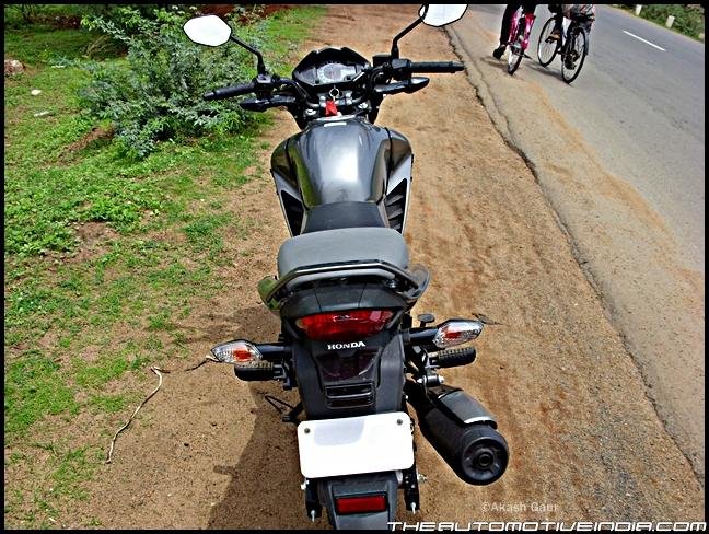 Honda-CB-Unicorn-Dazzler-Top-Rear-View.JPG