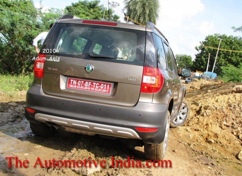 Skoda-Yeti-Offroad-Rear-View.jpg