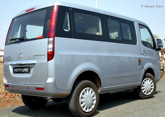 Tata-Venture-Rear-View.JPG