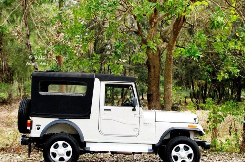 Mahindra-Thar-Side-2.jpg