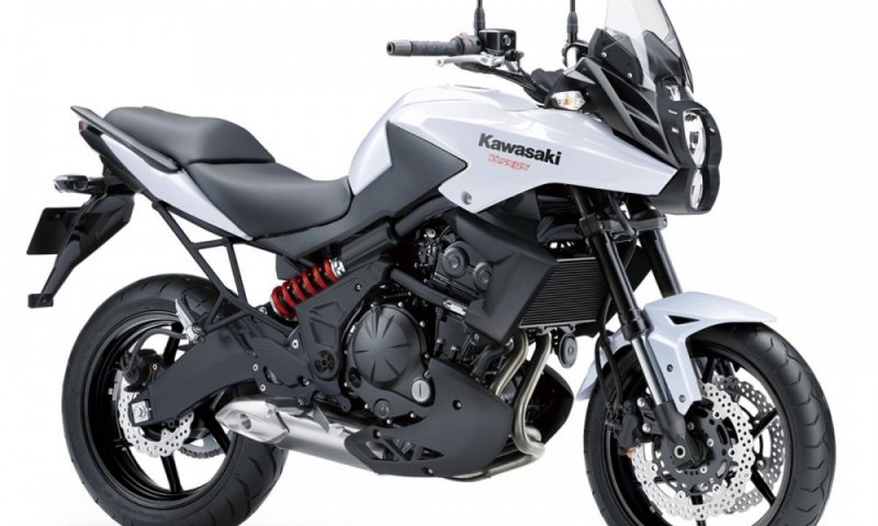 Kawasaki_Versys_650-1000x600.jpg