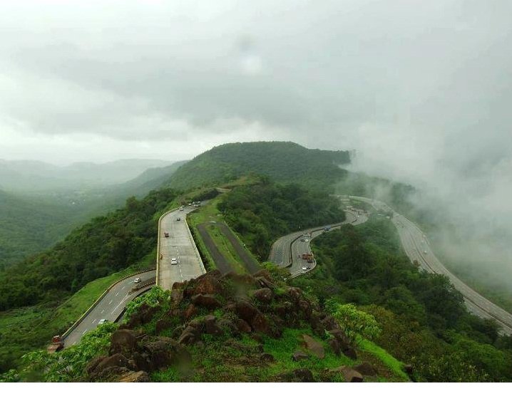 Mumbai Pune E Way 2.jpg